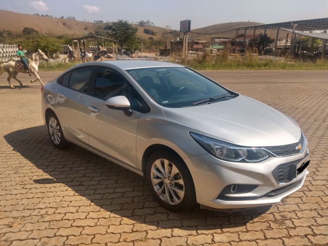 CRUZE LT TURBO
