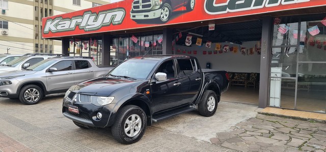 TRITON HPE 4X4 DIESEL 2010