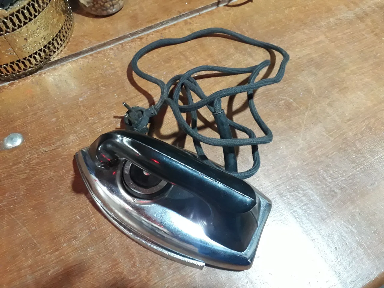 Ferro de passar roupas