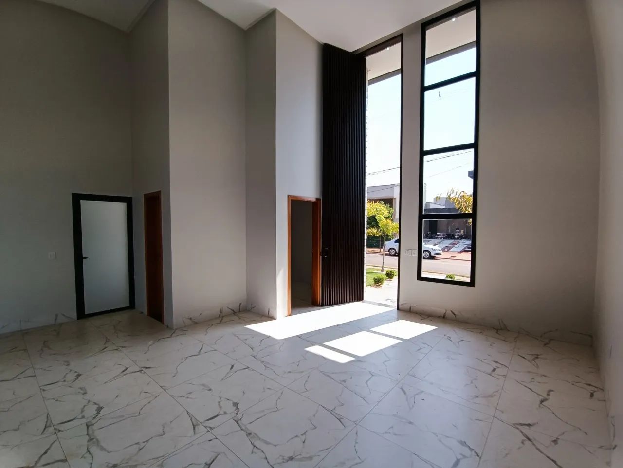 Casa Térrea 4/4 + Escritório / Esquina 520 M² - Foto 8