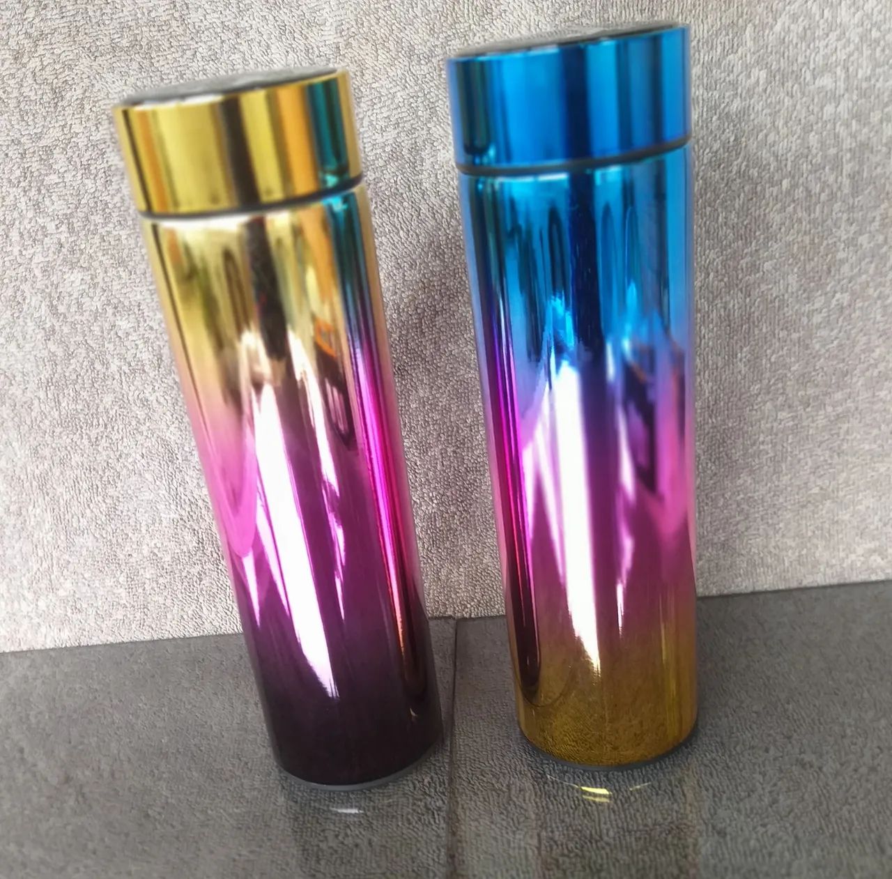 Garrafa Térmica com Display de Temperatura 