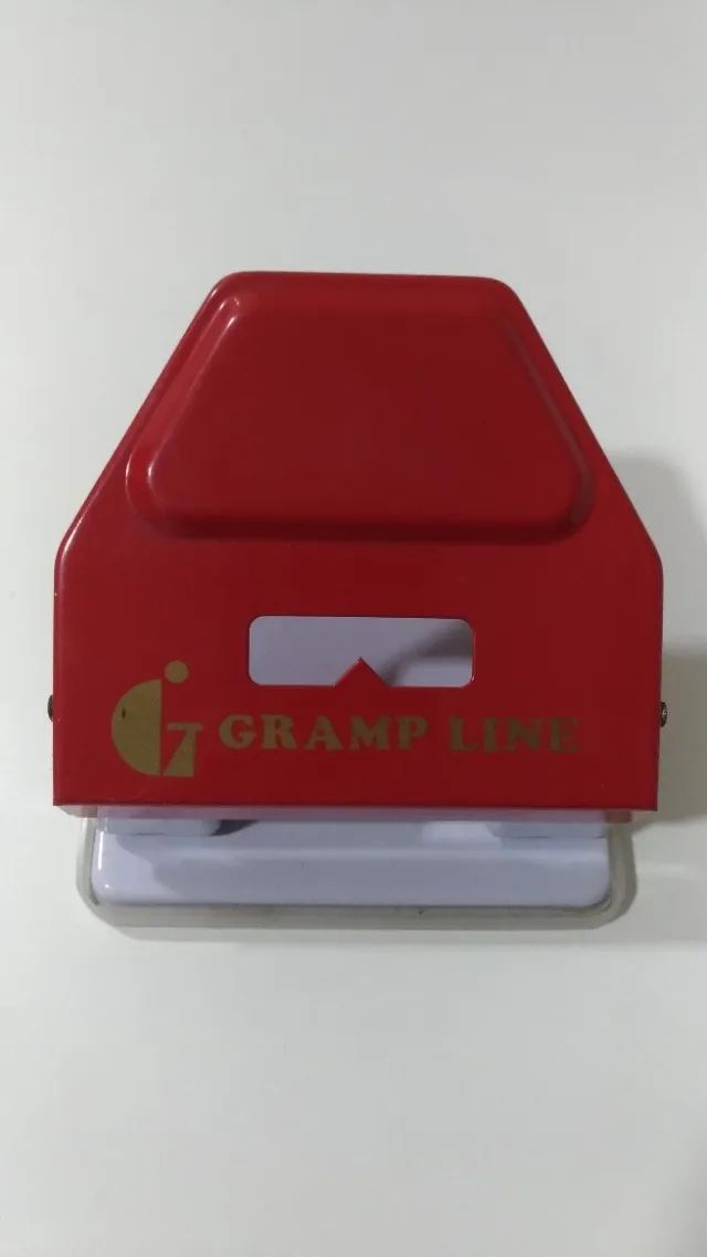 Furador para Papel Gramp Line Vermelho e Branco
