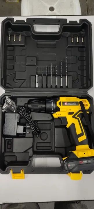 Parafusadeira  12v a bateria - Foto 6