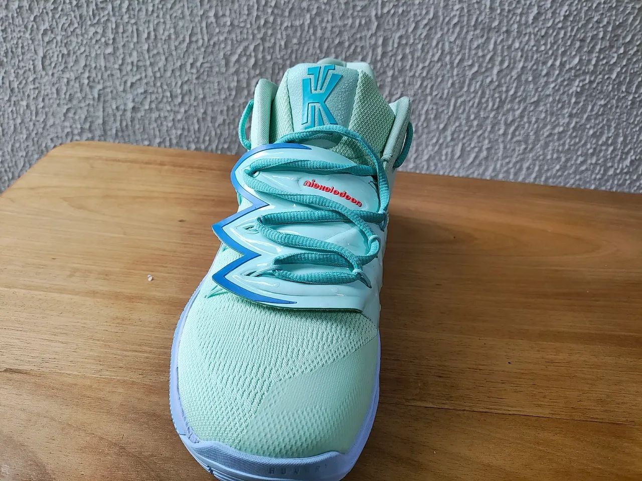 Kyrie 5 verdes on sale