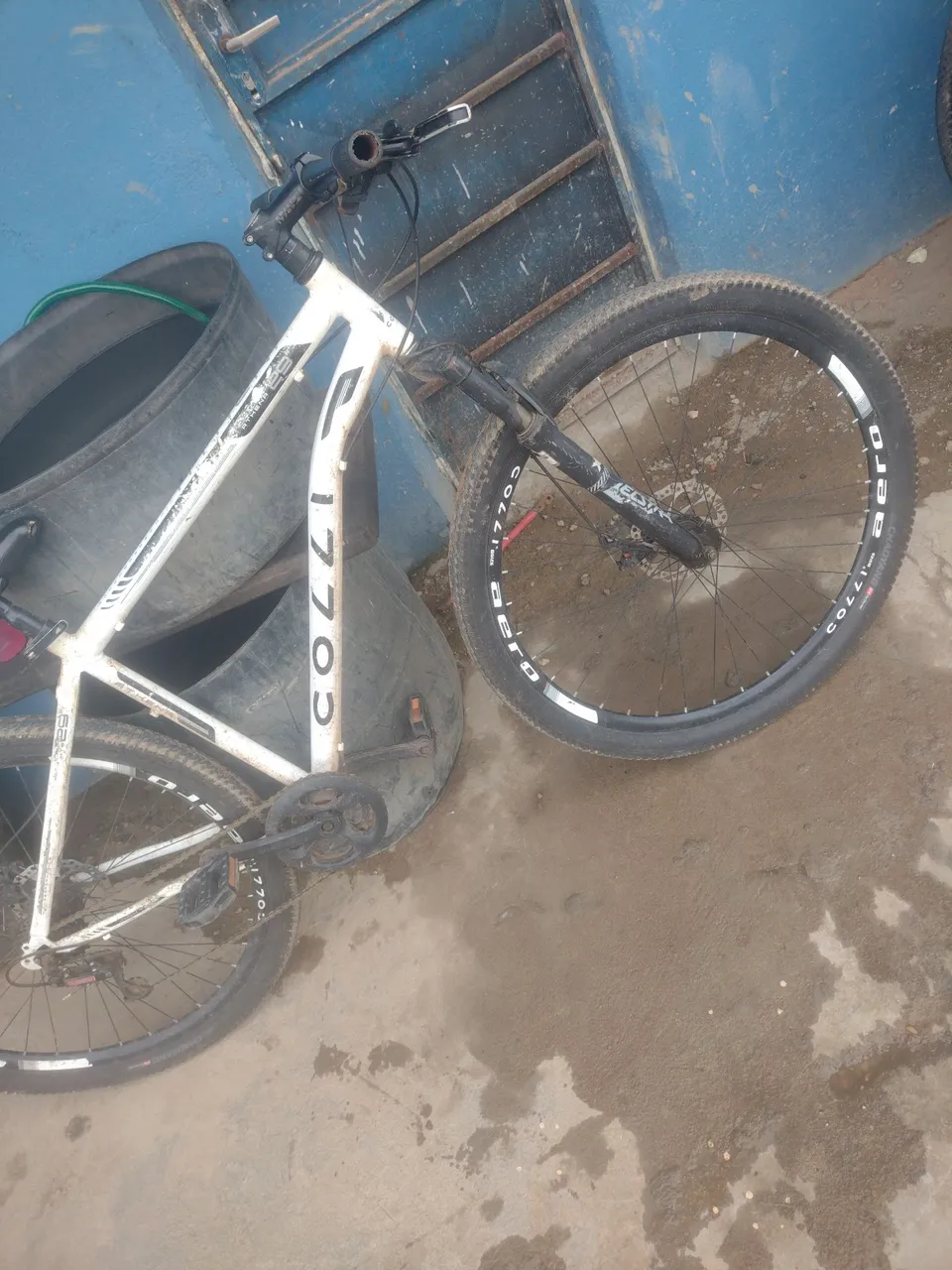 Bicicleta Aro 29 Colli Aero