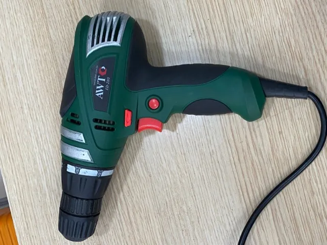 Furadeira E Parafusadeira Eletrica 280w 3/8 Ed280 Awt 127v Cor Verde-escuro Frequência 50