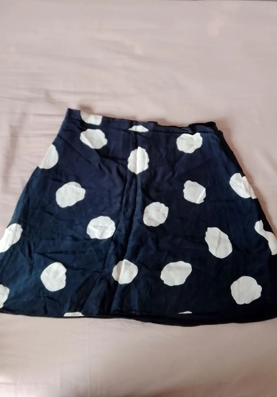 Saia de bolinhas Maria bonita