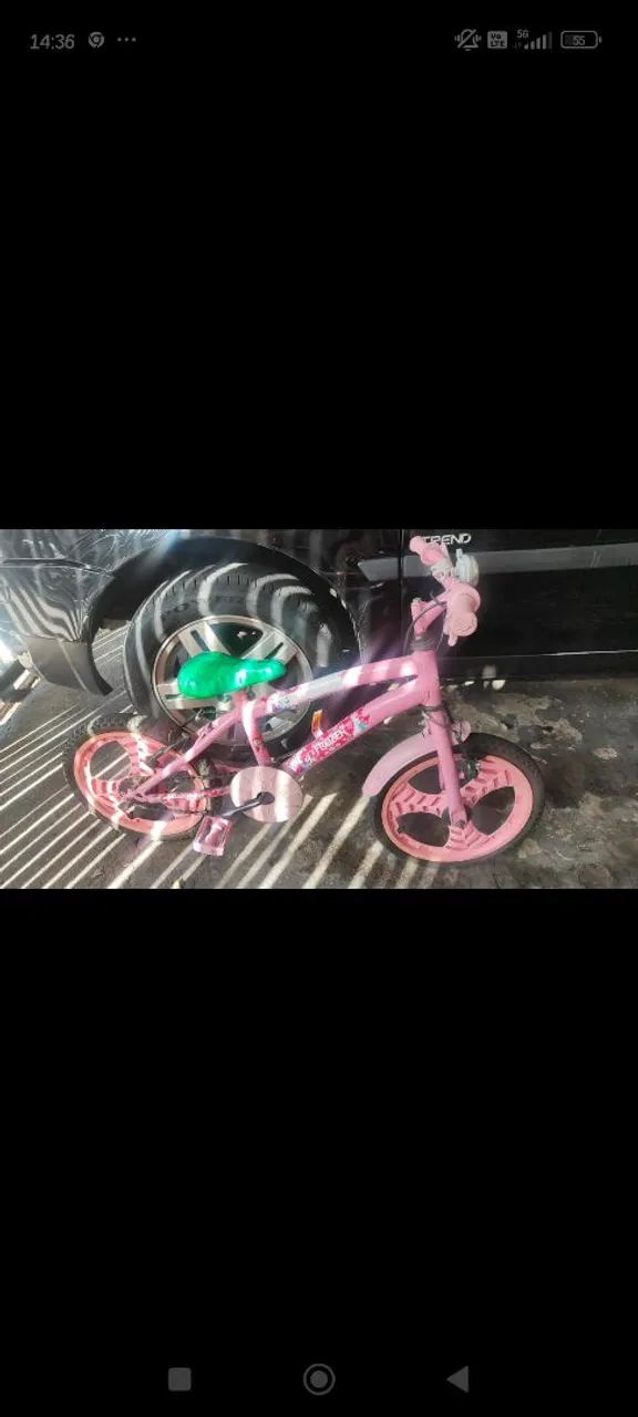Bicicleta rosa infantil menina