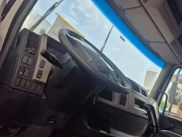 Volvo VM 270 6x4 2018/2019 Balão 8m3 SITI - Foto 6