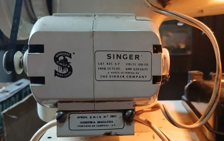Máquina De Costura Singer 660 Multiponto Palha (Usada) - Foto 5