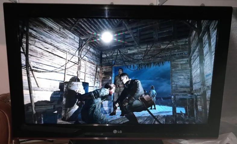 Jogo Original de XBOX 360 - Call Of Duty World At War (Completo Com Manual / Seminovo) - Foto 4