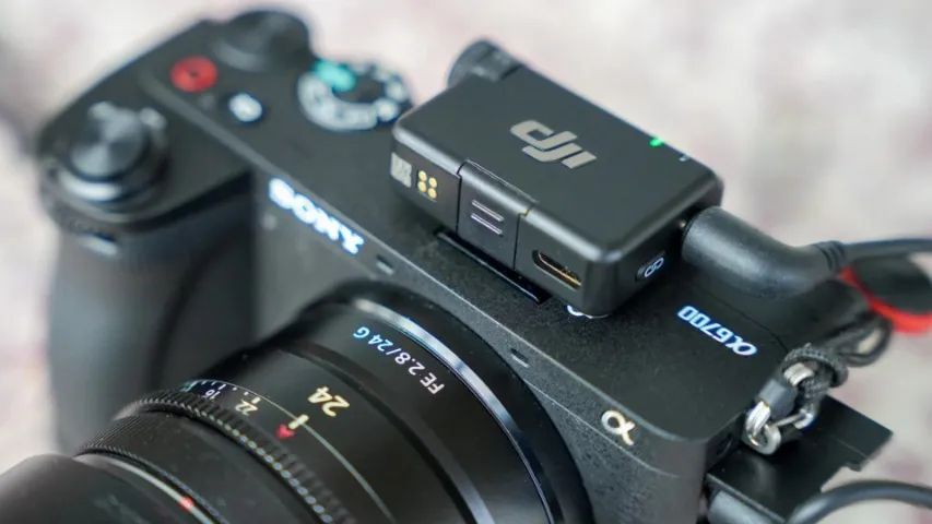 Microfone Wireless Dji Mic Mini (2 TX + 1 RX + Charging Case) - NOVO - Foto 2