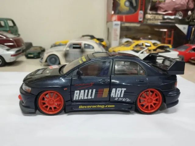 Miniatura Mitsubishi Evolution Viii 1/24 Kentoys #1j995
