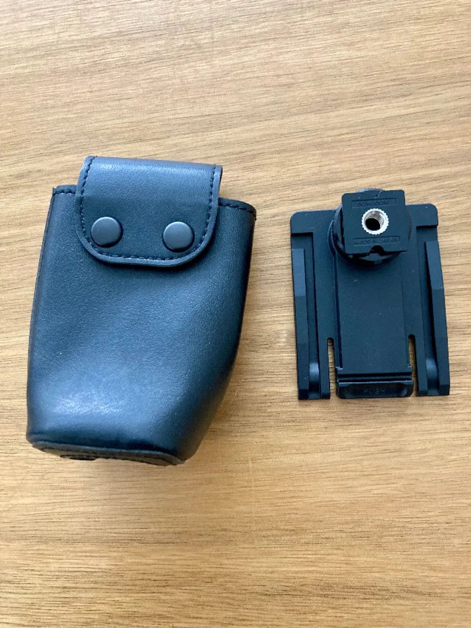 Sistema Wireless Sony UWP-D26 de Microfone de Lapela Sem Fio - Foto 6