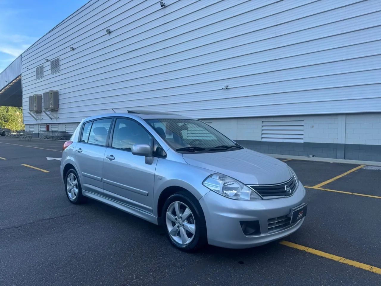 Nissan Tiida 2013