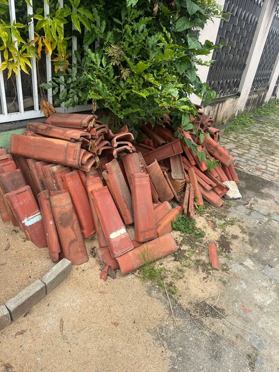 Telhas de barro para comércio