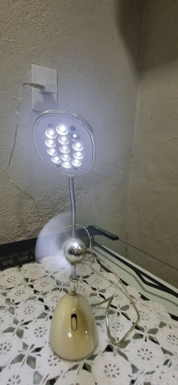 Luminária com led e ventilador - Foto 3