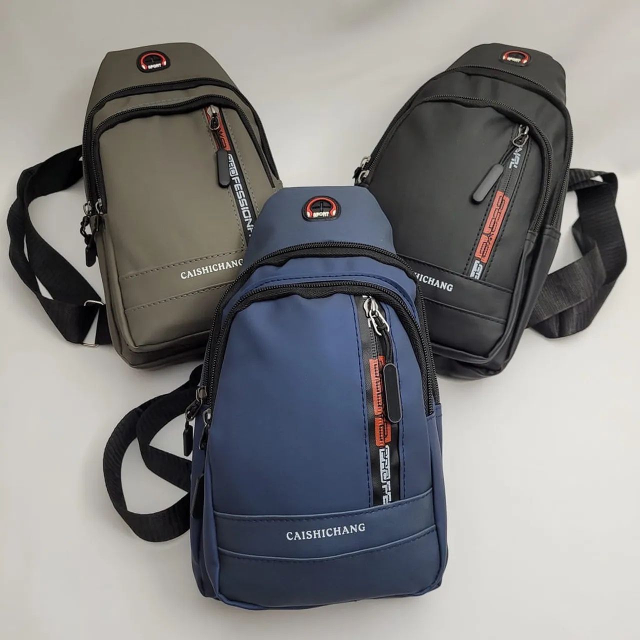 Mini mochila transversal pra celular e pequenos objetos - Foto 3