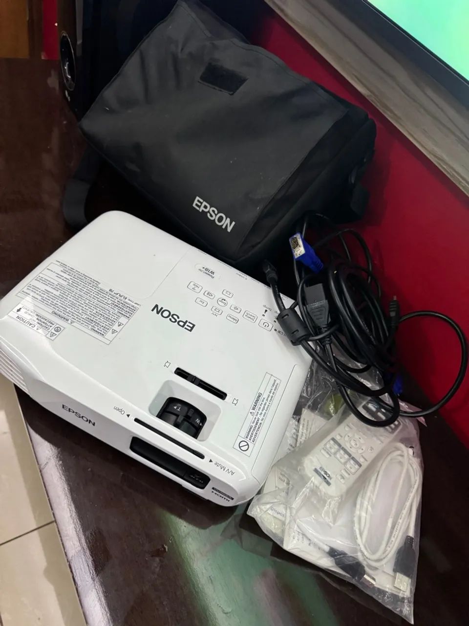 PROJETOR EPSON H550A  - Foto 5