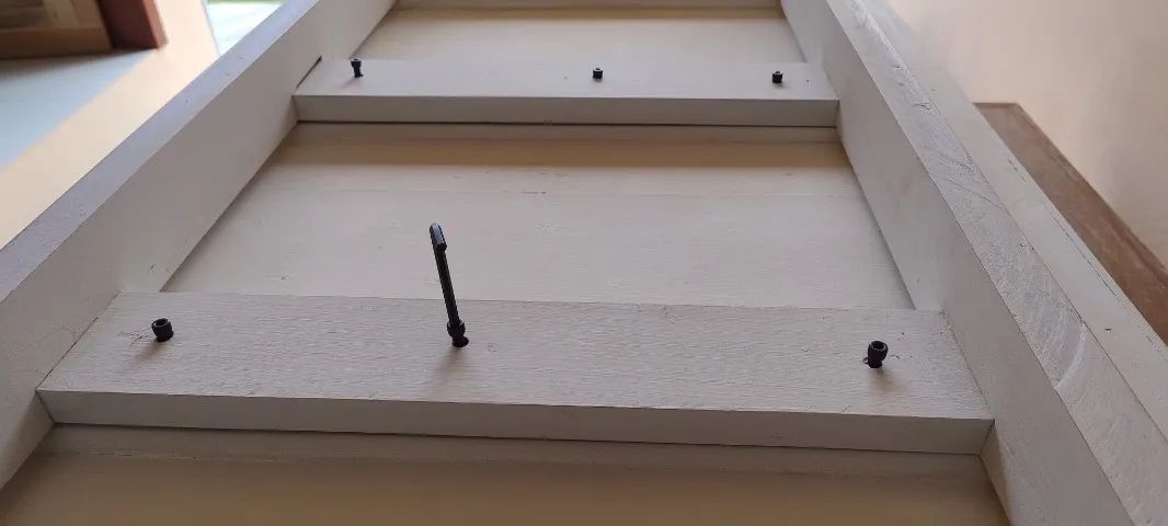 Mesa de centro em madeira, com detalhes em marchetaria - Foto 5