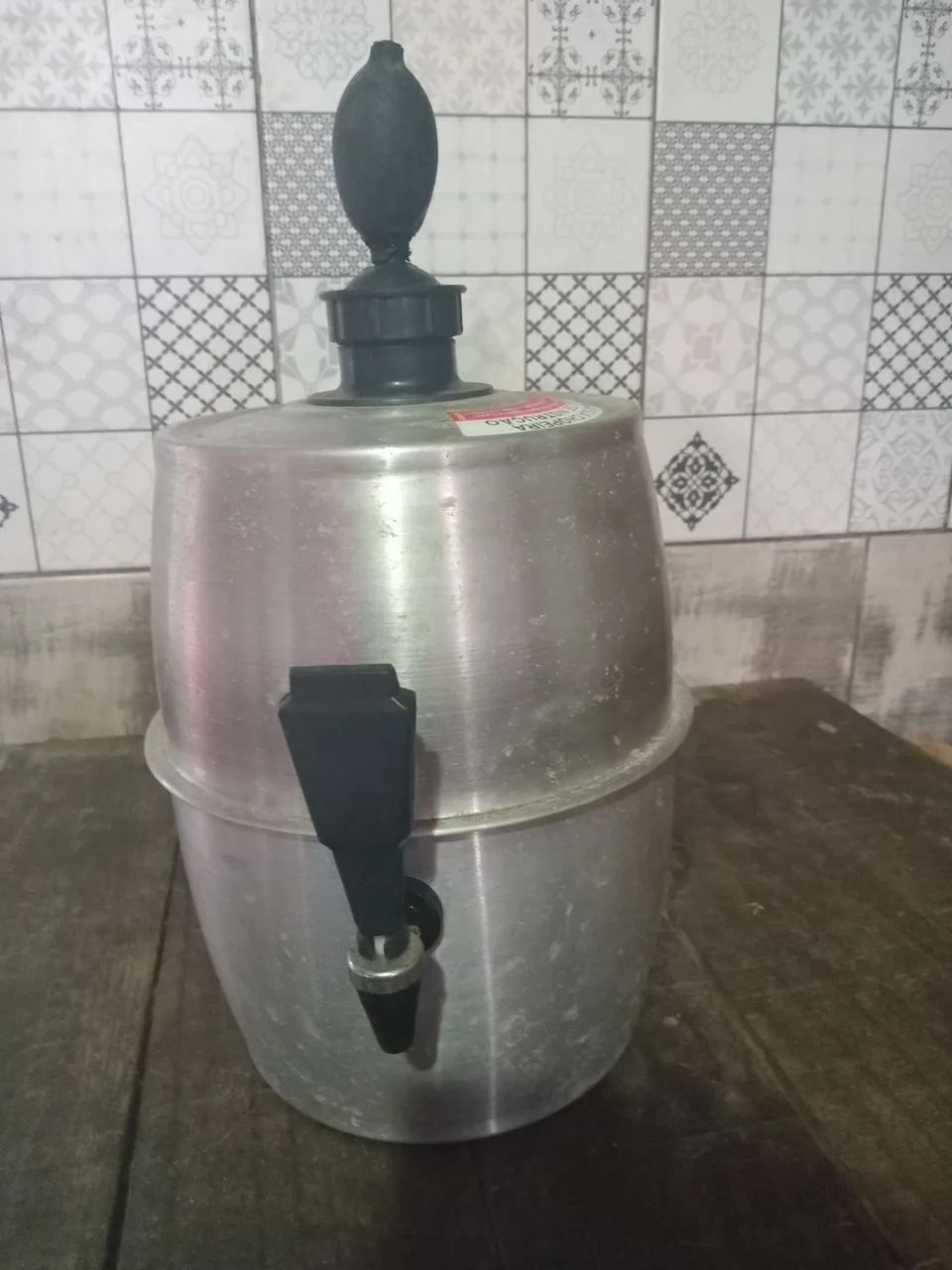 Chopheira de alumínio com bomba
