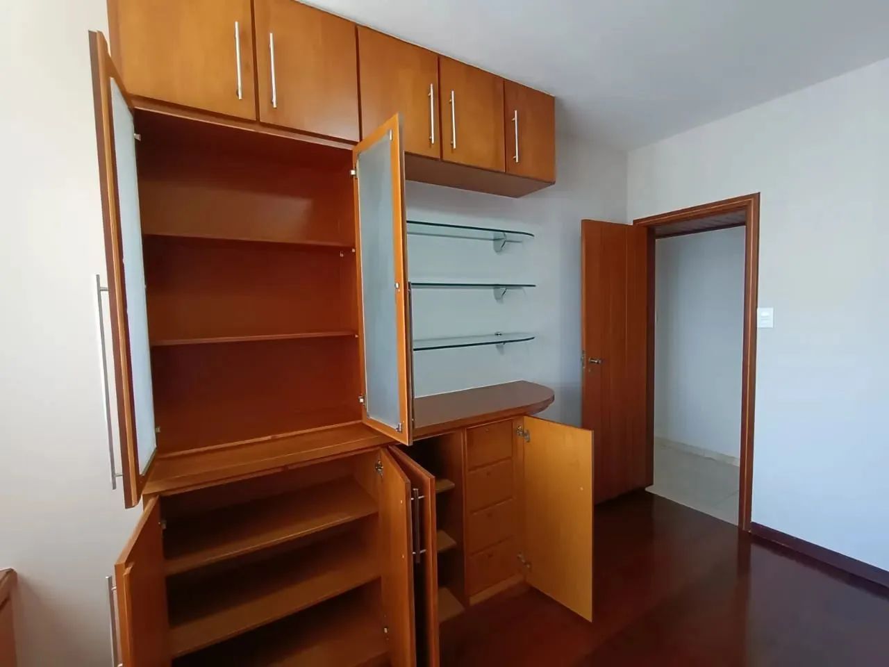 Alugo apartamento mobiliado  de 4/4 na Pituba com 160m2 - Foto 6