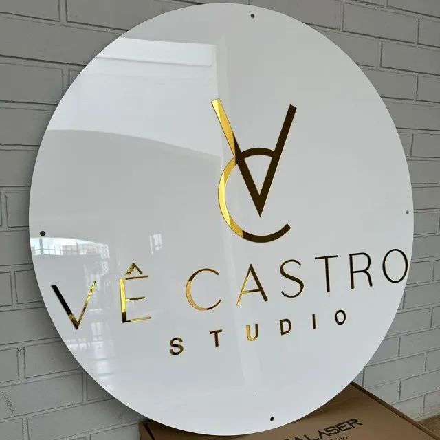 Placa com Letreiro Parede 60x60cm - Acrílico Redondo Personalizado