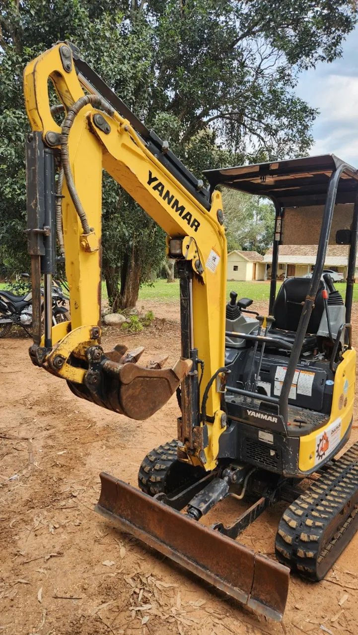 Mini escavadeira yanmar vio 17 - Foto 3