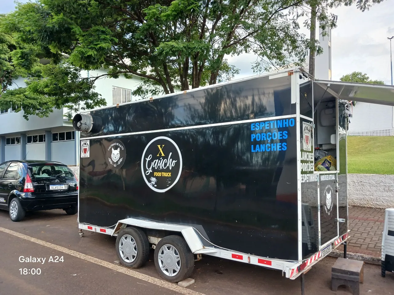 Food Truck - Espetinho, Porções e Lanches