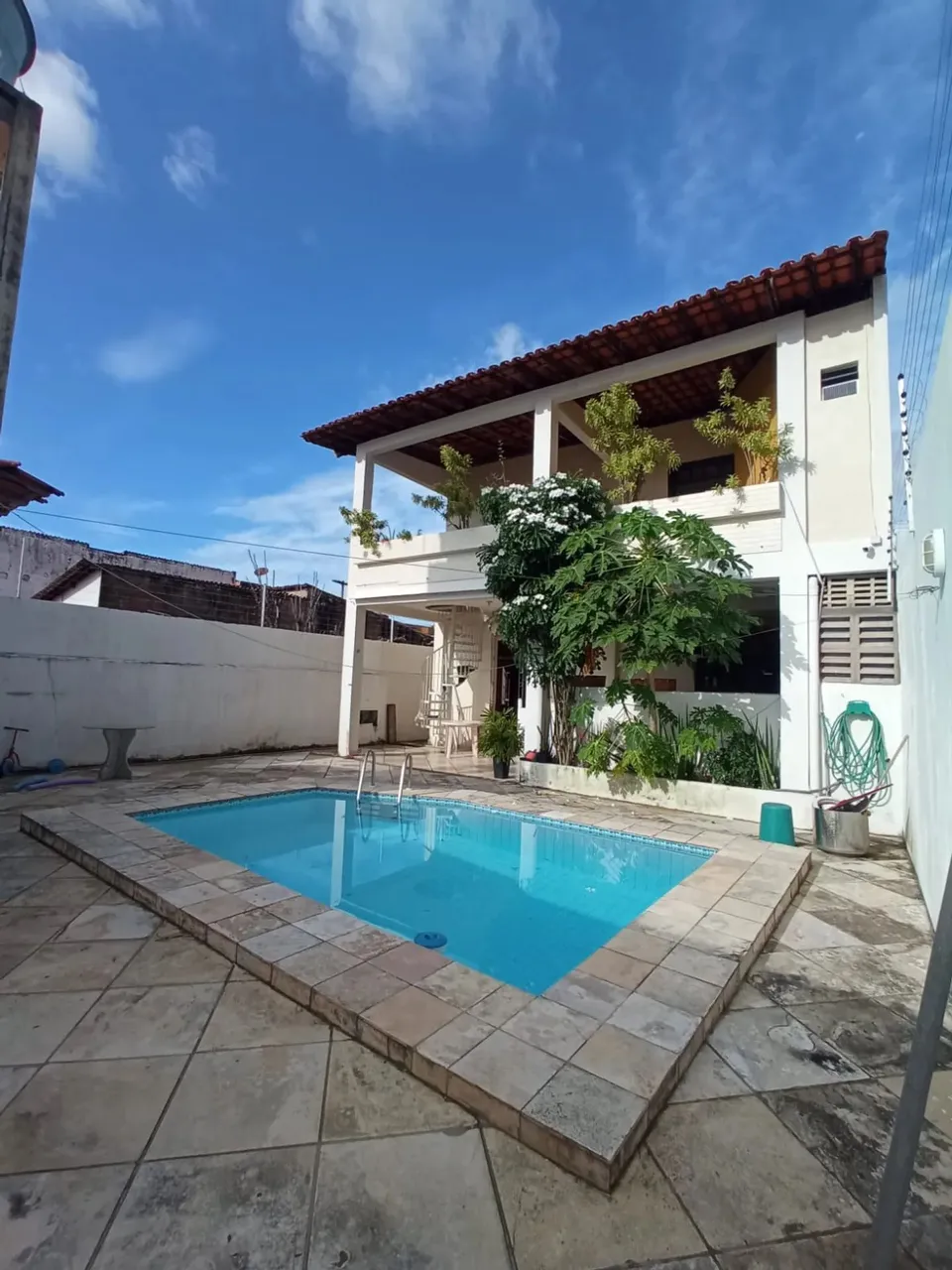 Alugo Casa No São Francisco 3 Suítes
