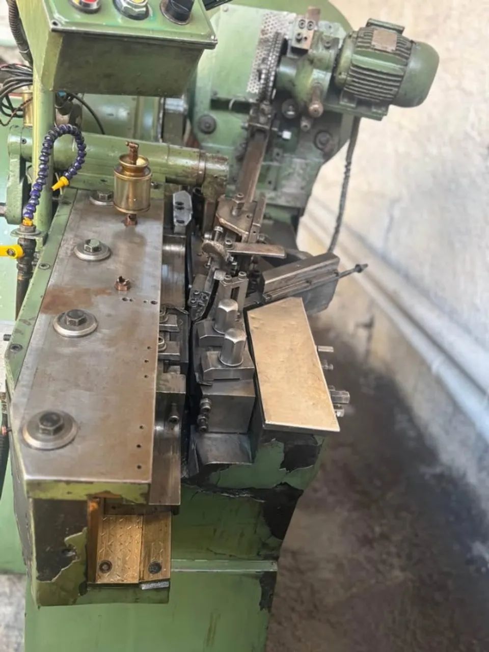 Laminadora de rosca de pente automática - Foto 3