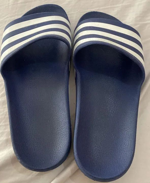 Chinelos Adidas Azul com Listras Brancas Número 39  - Foto 5