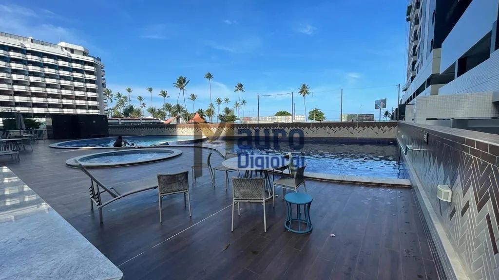 Apartamento para venda possui 220 metros quadrados com 4 quartos em Jatiúca - Maceió - AL