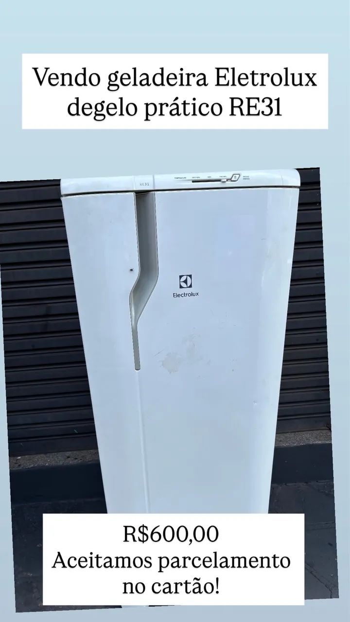 For Sale: Electrolux Refrigerator with Practical Defrost Function RE31