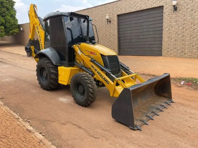 Retroescavadeira New Holland B90B Ano 2016 - Foto 3