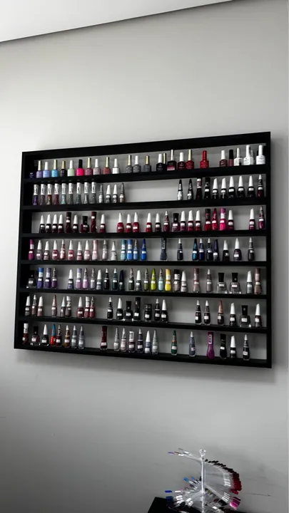 Organização de Esmaltes - Prateleira Decorativa