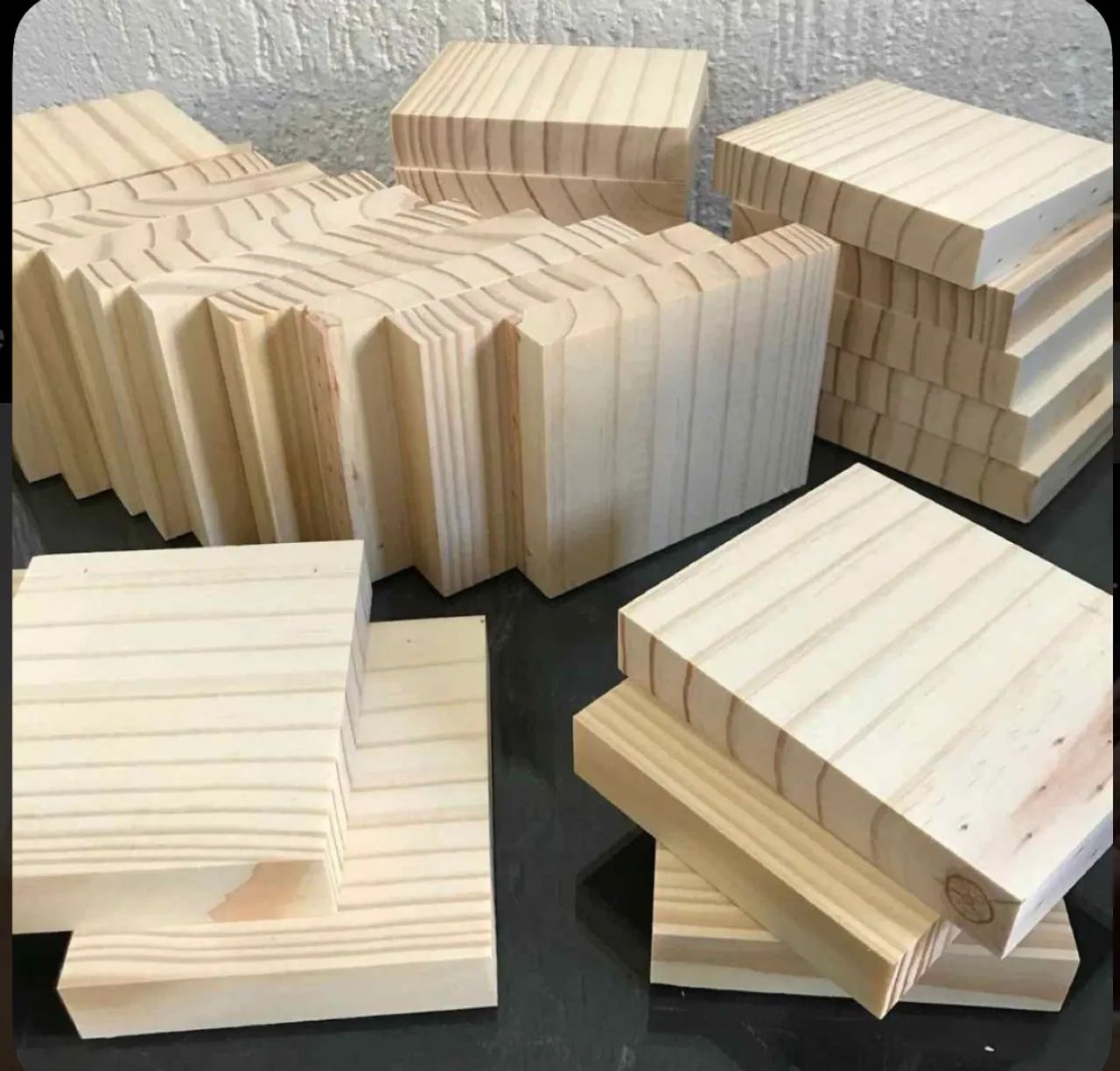 Tábua Madeira Pinus aparelhada e lixada Para Artesanato