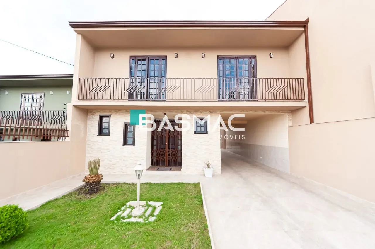 CASA com 4 dormitórios à venda com 252.97m² por R$ 989.000,00 no bairro Barreirinha - CURI