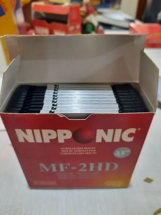 Caixa com 10 disquetes Nipponic **leia a descrição**