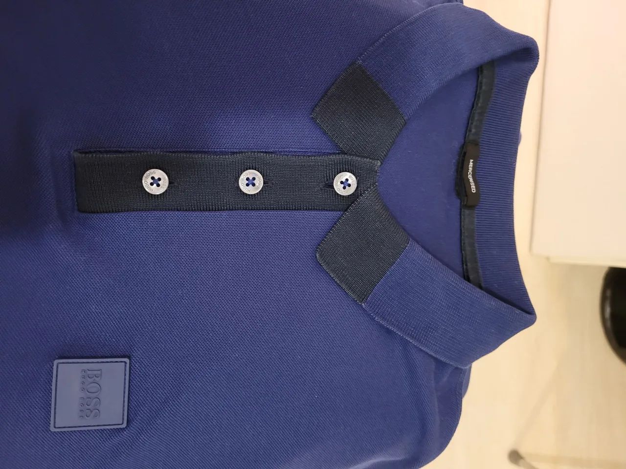 Camiseta semi nova Hugo Boss. - Foto 3