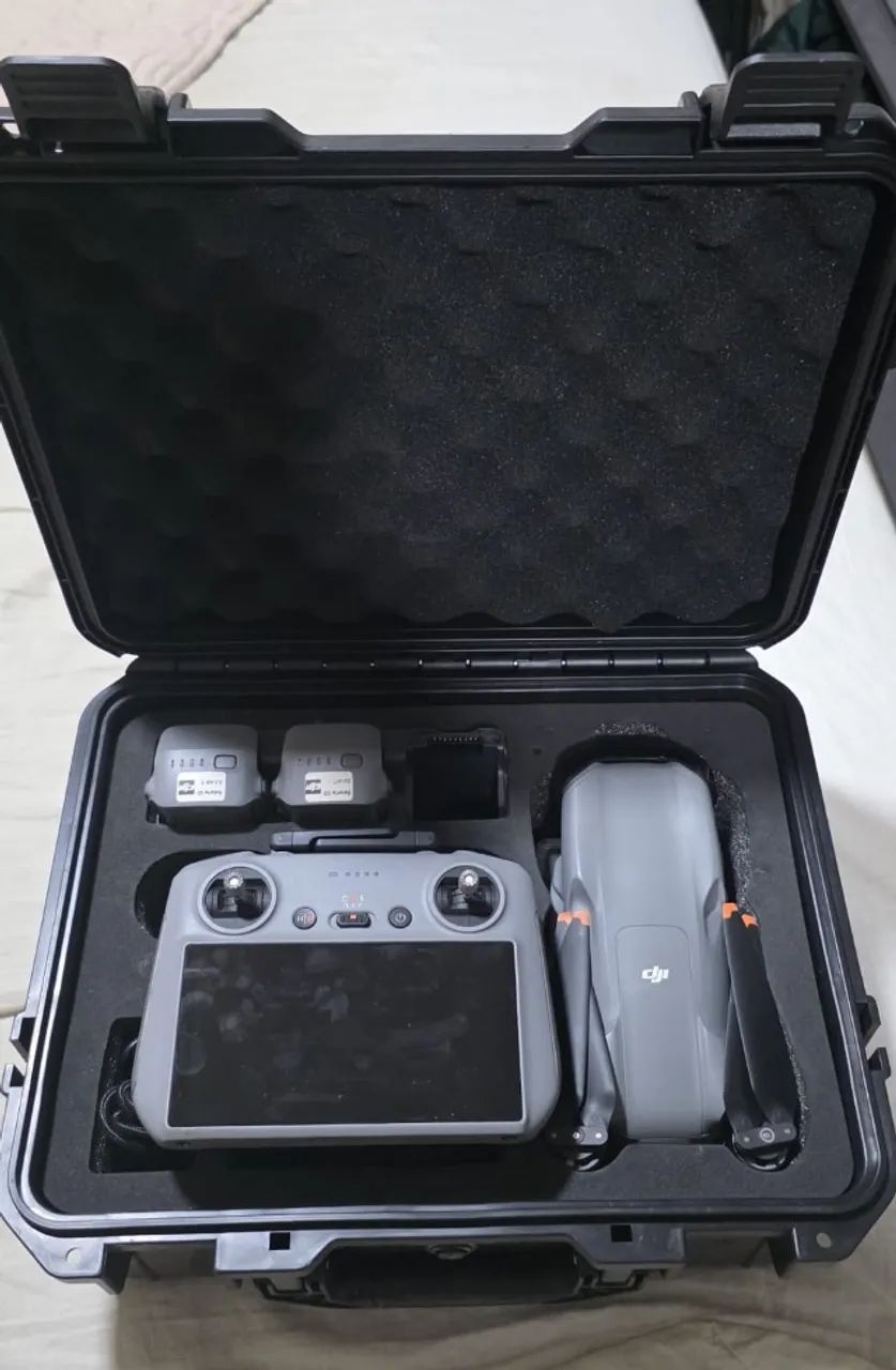 SUPER OFERTA - DJI Air 3 - combo 3 Baterias - Controle com Tela e Maleta - Foto 3