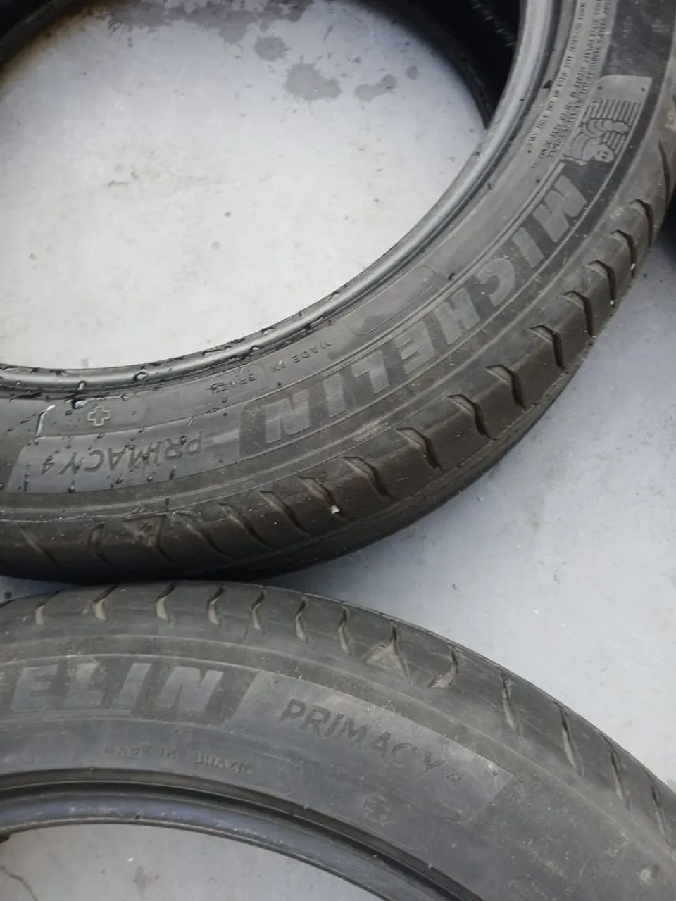 2 Pneus Michellin Primacy 4 e 2 Pneus Bridgestone Turanza aro 17 - Foto 2