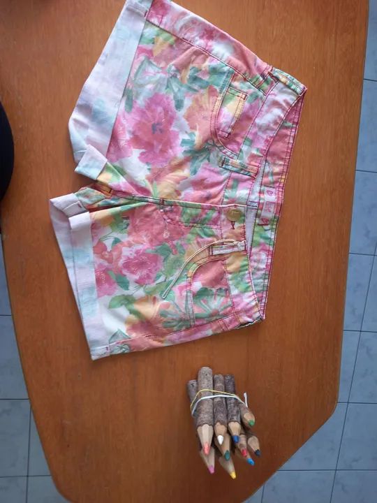 Shorts Jeans Floral Feminino