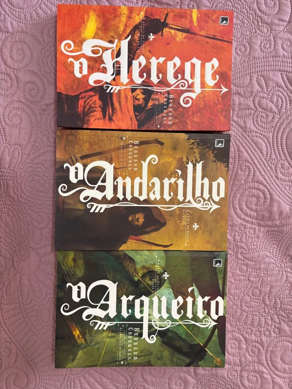 Trilogia A busca do Graal - Bernard Cornwell (Arqueiro, Andarilho e Herege) - Foto 5