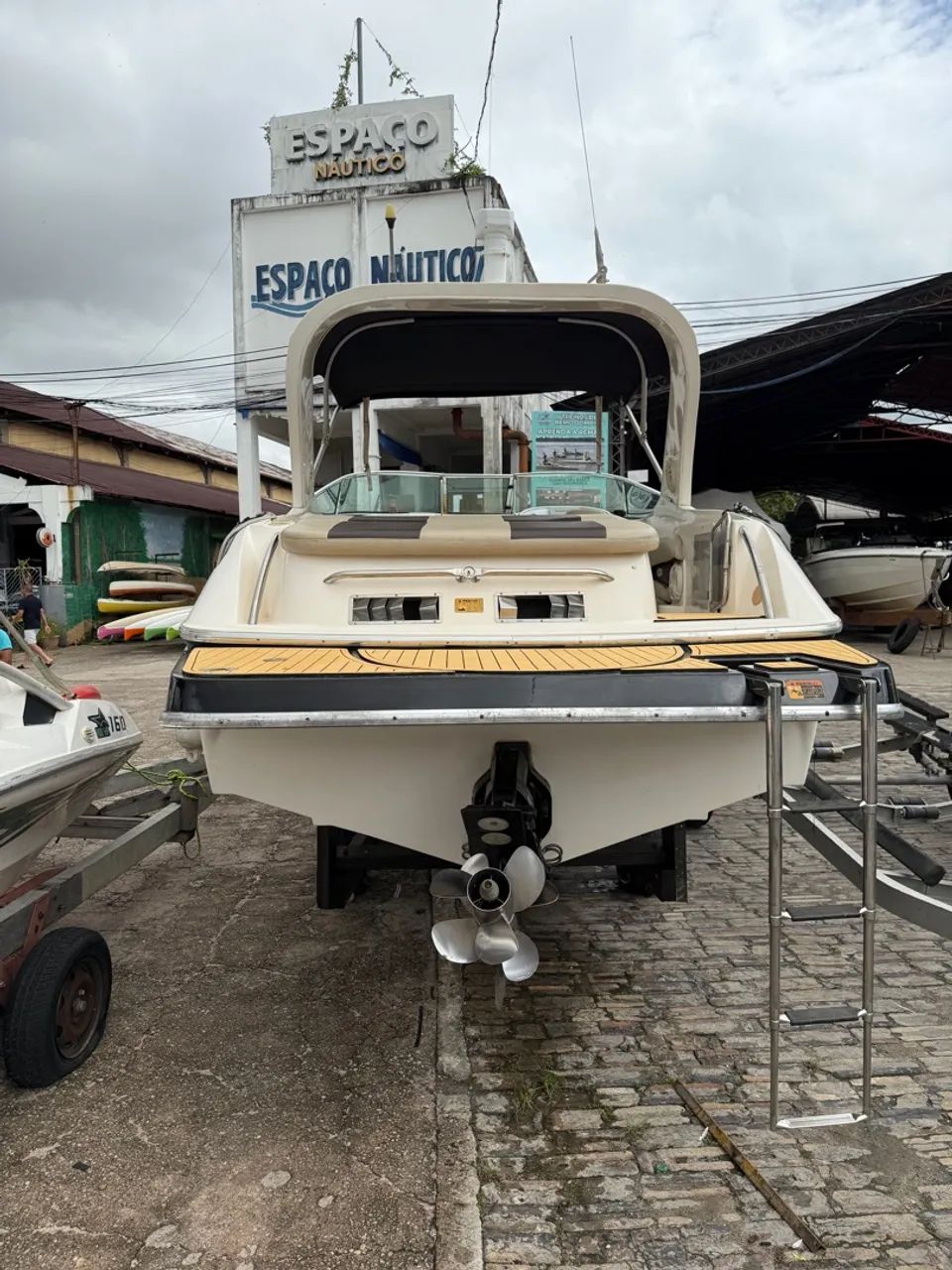 Lancha Ventura 26,5 - Foto 4
