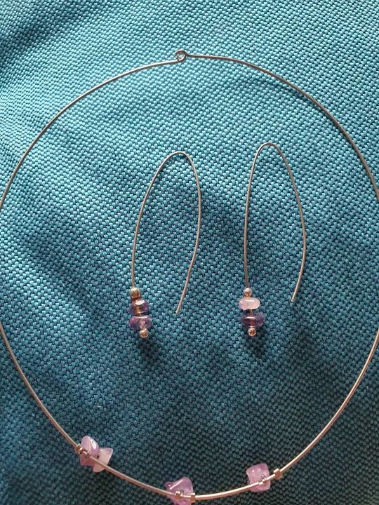 Conjunto colar brinco roxo - Foto 3