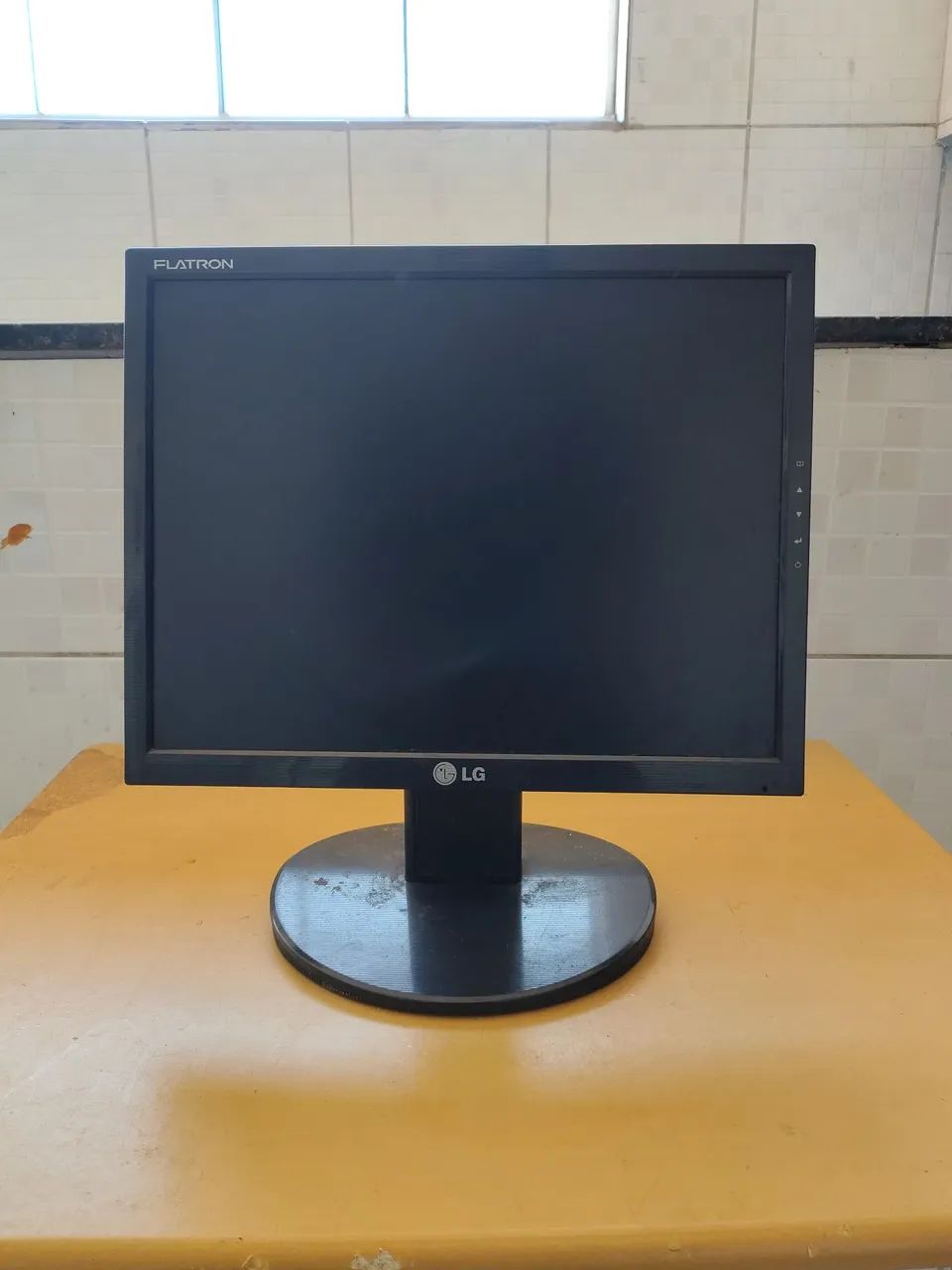 Monitor LG Flatron l1550s - Monitores - Ceilândia Sul (Ceilândia ...