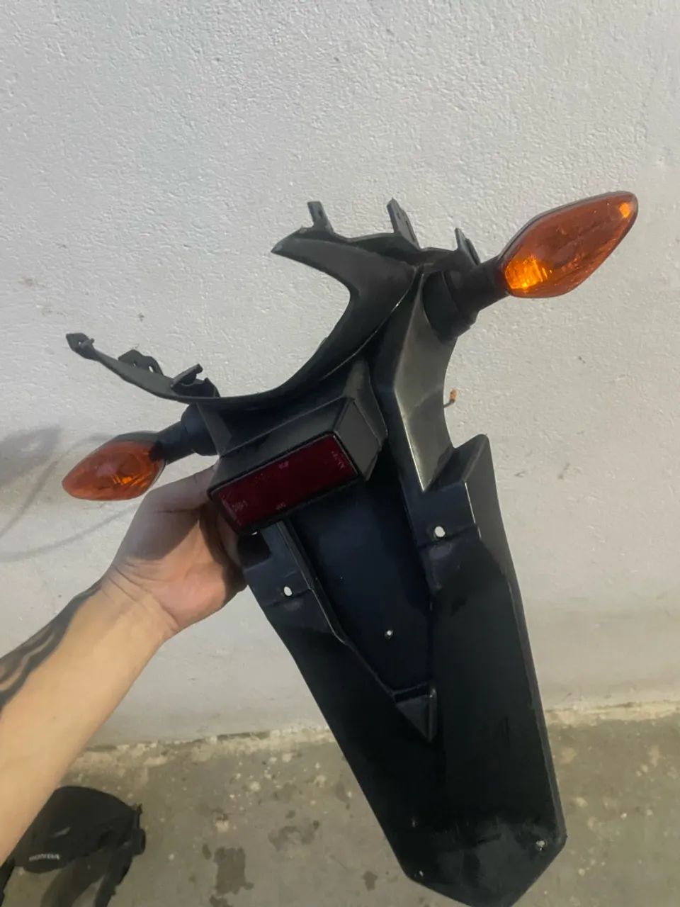 Banco e pára-lama traseiro Fan titan start - Foto 4