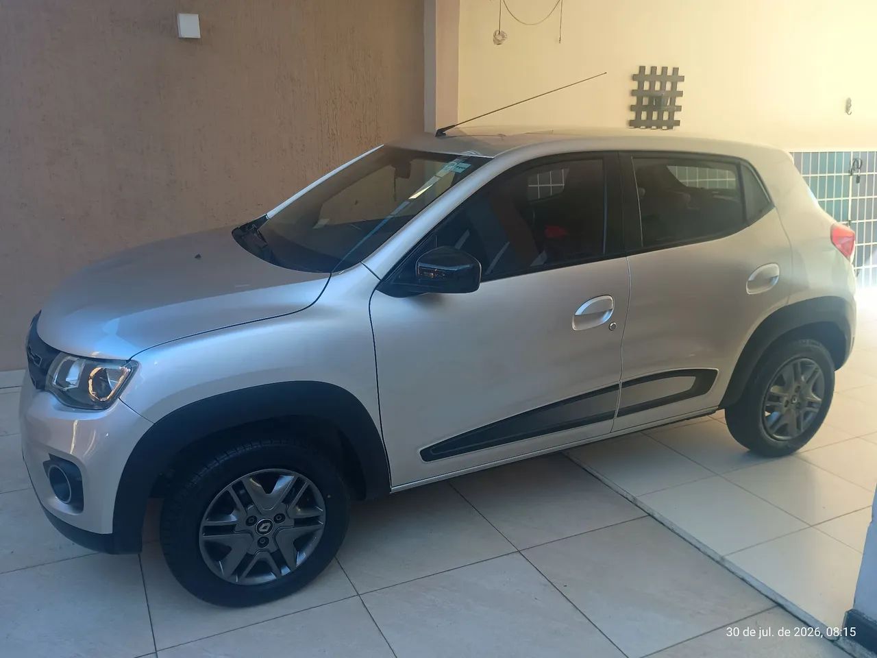 Renault Kwid Intense 1.0 Flex 12V 5P Mec. 2020 - Foto 2