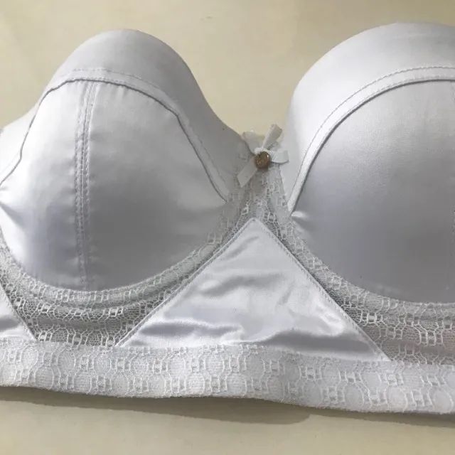 Sutiã Branco Tomara Que Caia Com Bojo da Marca Lov - Foto 2